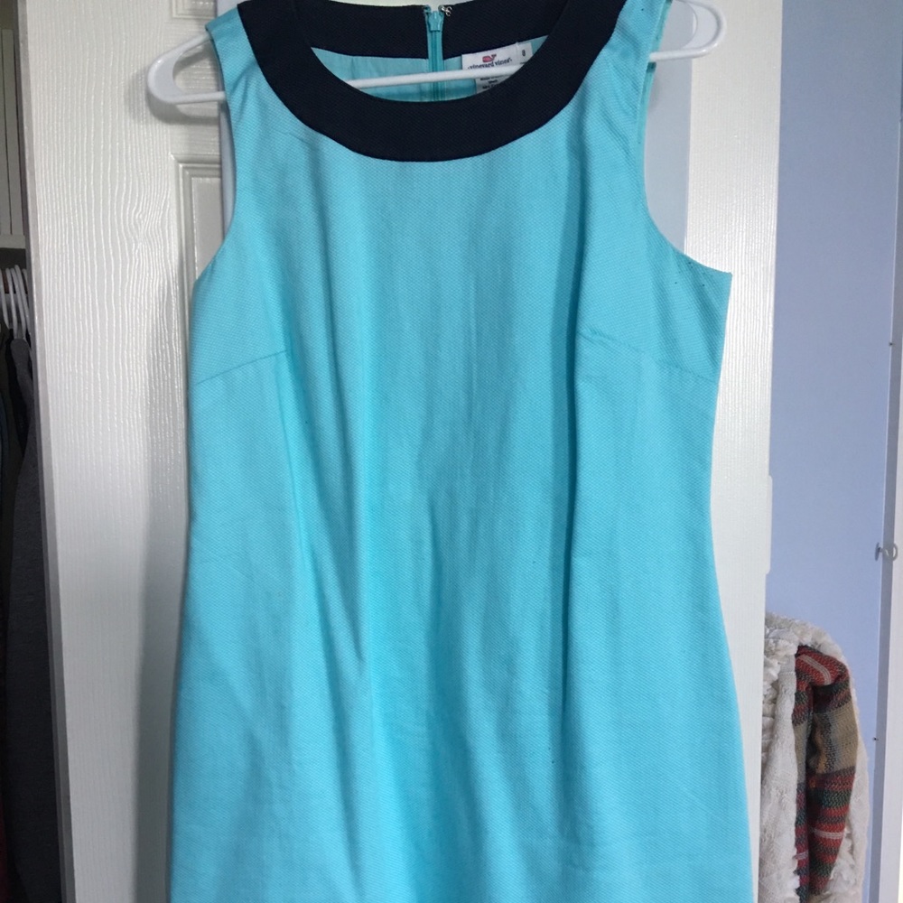 Vineyard Vines crew neck dress